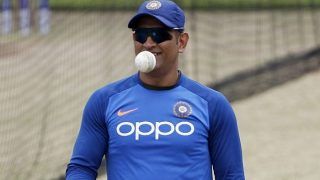 MS Dhoni is Once-in-a-Generation Cricketer: Former England Skipper Nasser Hussain Feels Former India Captain Should Not be Pushed Into Retirement